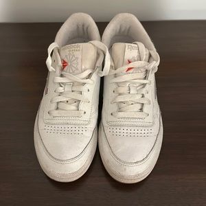 Reebok Classic Sneakers